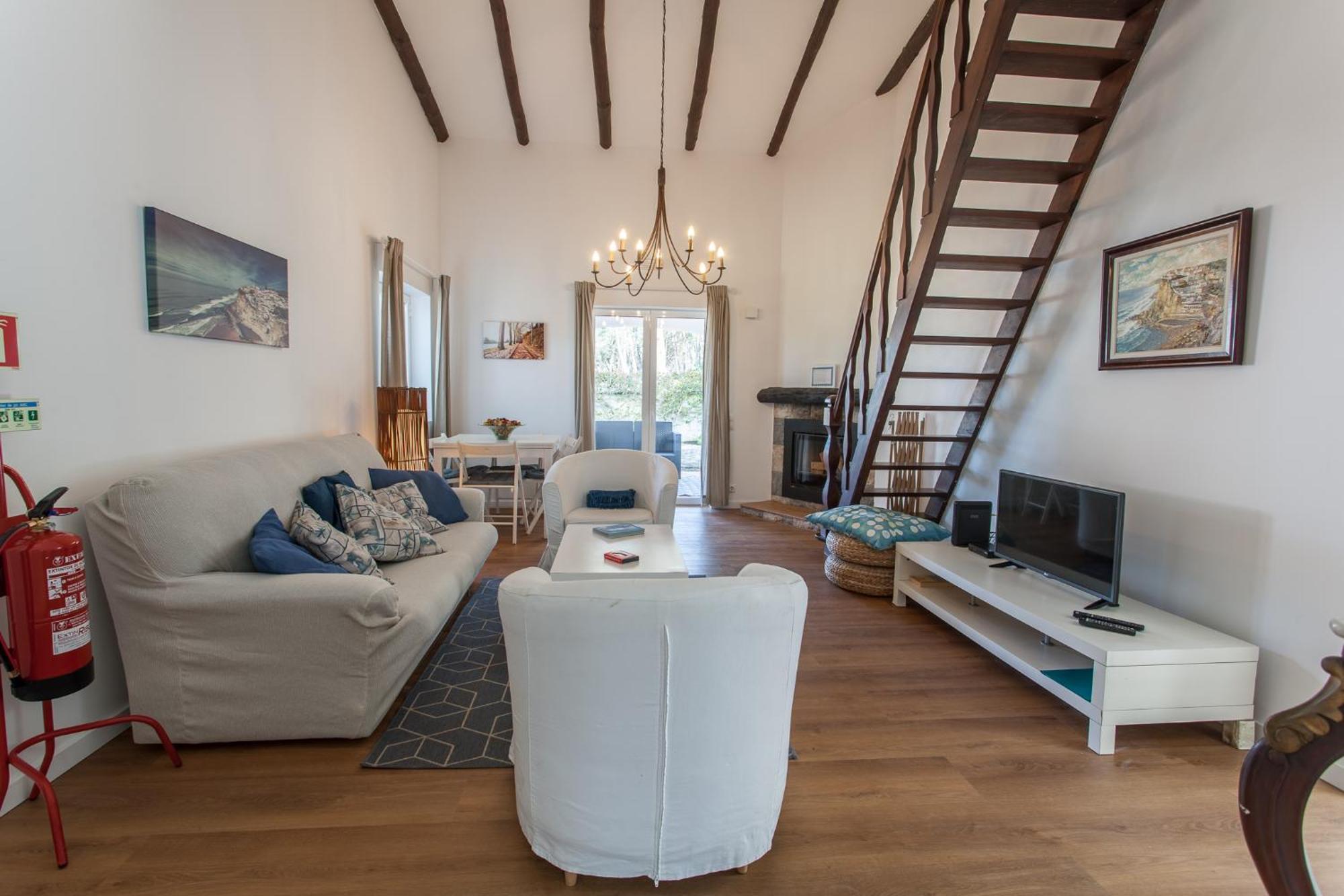 Ocean, Pines And Mountain - Renovated February 2025 - Ac Villa Colares Exteriör bild